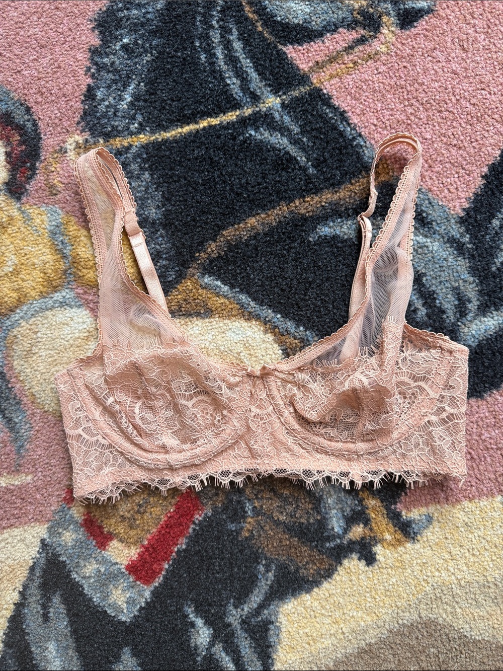 VICTORIA'S SECRET BRA LACE 32C